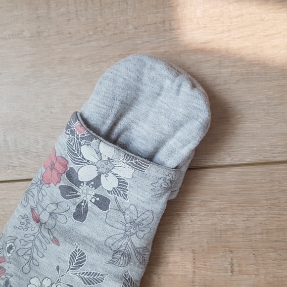 First Wish Floral Gray Bunting Snowsuit Size 3-6 months with Foldable Mittens - Picture 5 of 7